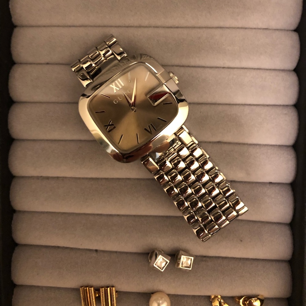 Gucci ladies watch
